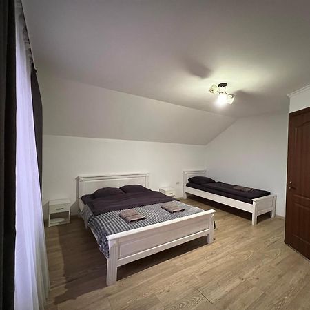 Bed and Breakfast Harmony Лазещина Екстер'єр фото