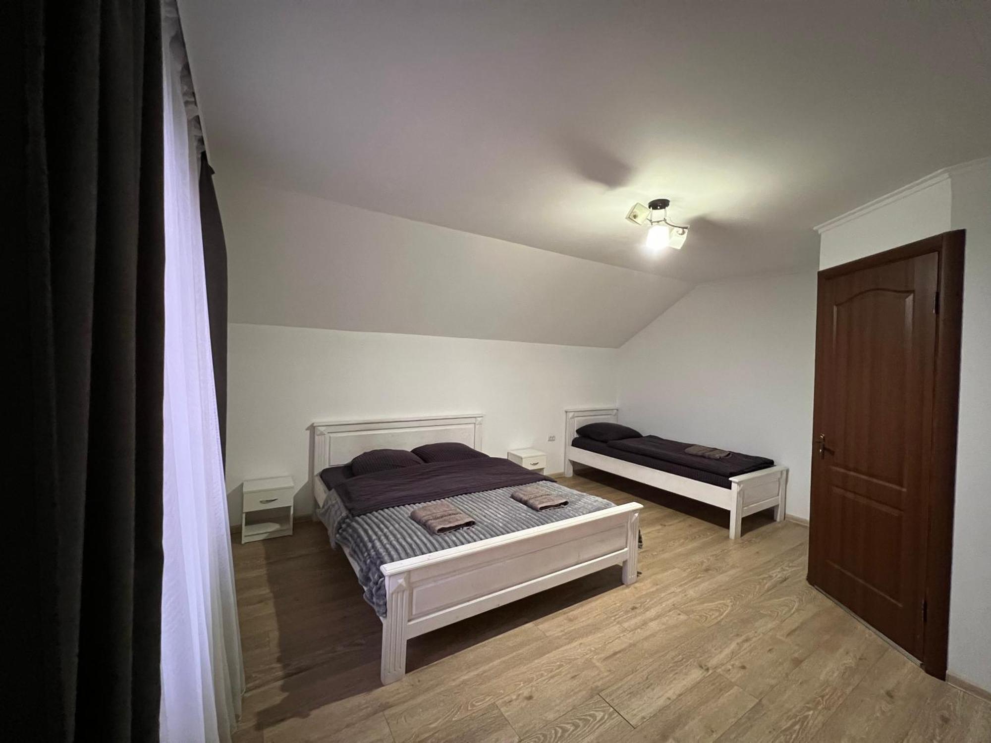 Bed and Breakfast Harmony Лазещина Екстер'єр фото