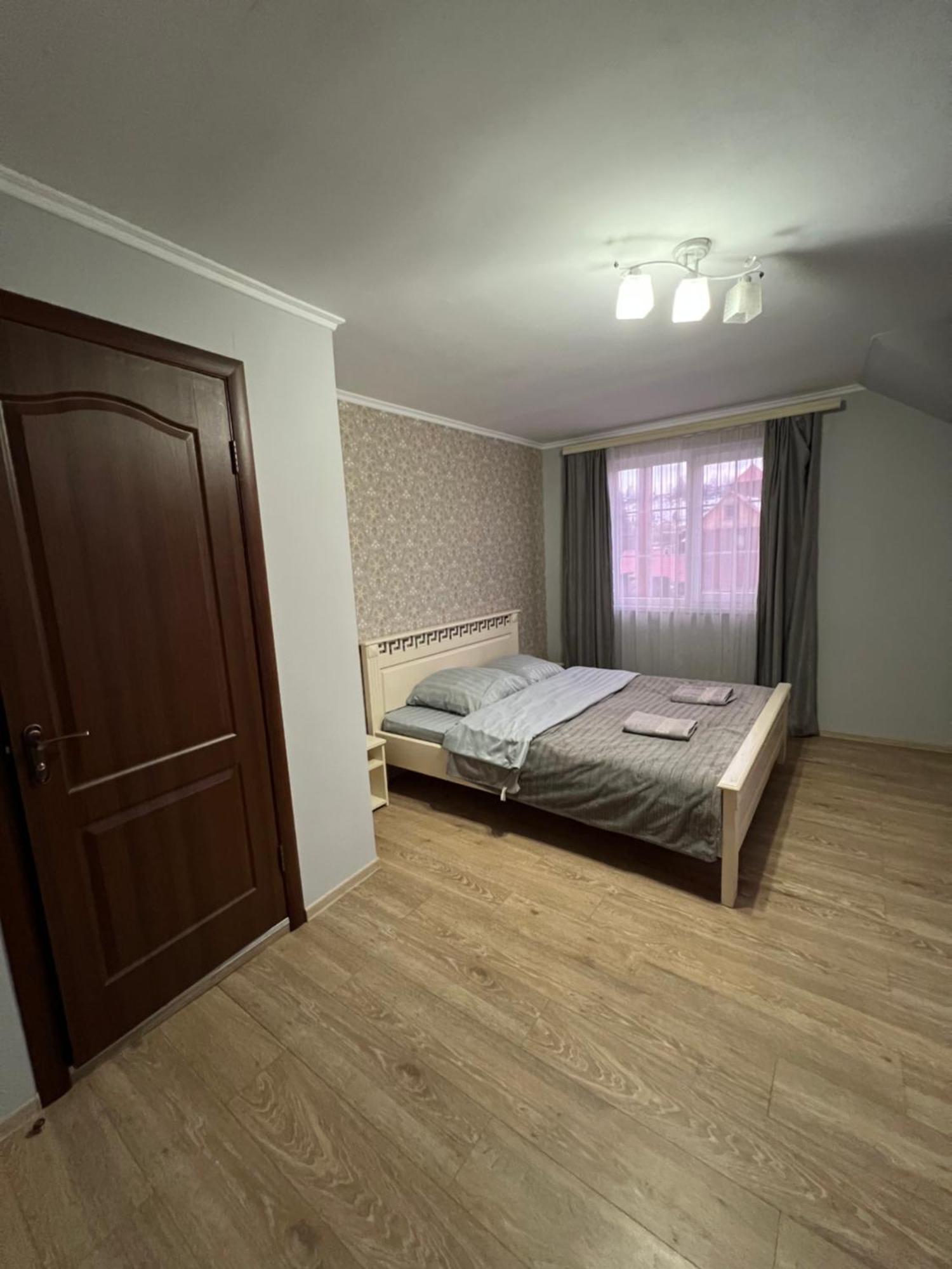 Bed and Breakfast Harmony Лазещина Екстер'єр фото